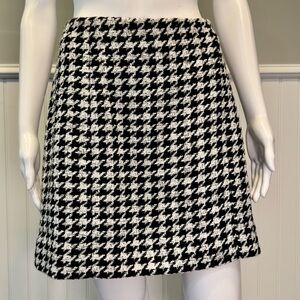 Favorite Daughter Black and White Houndstooth Mini Skirt